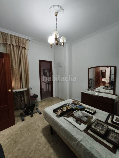 Foto 52e2a932-a8f9-487d-8a7e-51cb9129ea3d. Casa amb aparcament a Palmete Sevilla