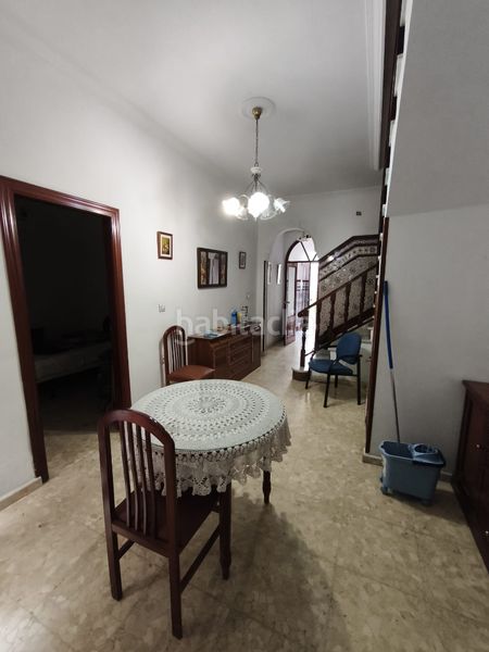 Foto 6d43396b-e333-43bf-bbc6-71d5c8d8b83e. Casa amb aparcament a Palmete Sevilla