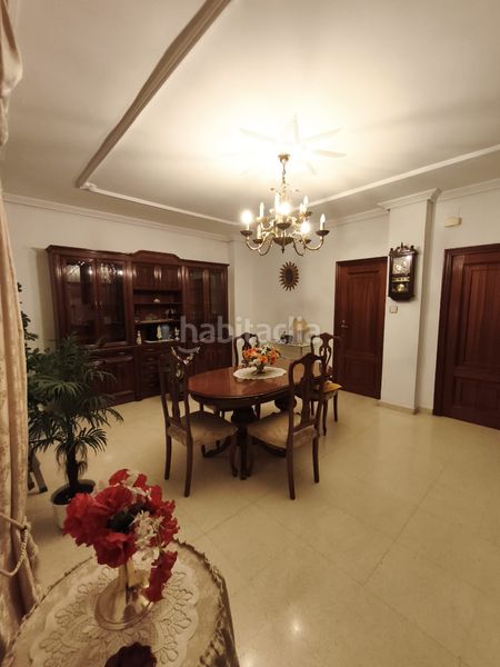 Foto 9f80f18b-f2d4-4a04-add0-e7387177e03a. Casa amb aparcament a Palmete Sevilla