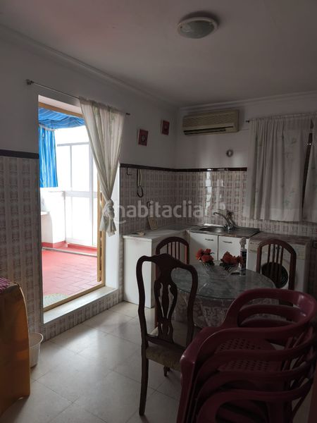 Foto e776df2c-35dc-42df-8622-6347027e80ed. Casa amb aparcament a Palmete Sevilla