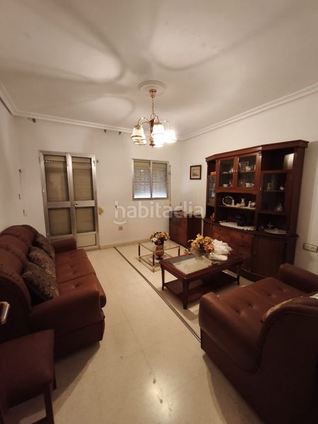 Foto e8107abe-2827-40f7-9c84-61b530b267e7. Casa amb aparcament a Palmete Sevilla