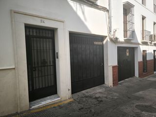Aparcament cotxe a Calle Sarmiento 3