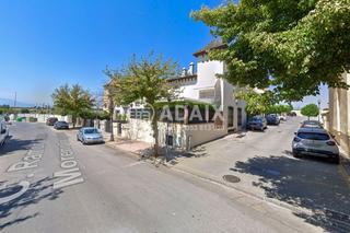 Terreny residencial a Calle ramón cuadra moreno imaginero. Terreno urbano en venta en  úbeda, jaén