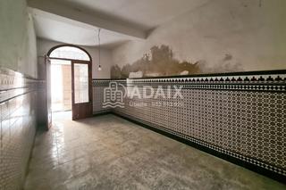 Casa a Calle gradas. Casa en venta en  úbeda, jaén