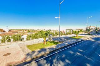 Terreny residencial a Calle manolo molina 9. Terreno urbano en venta en  úbeda, jaén