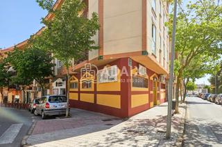 Local Comercial a Calle evaristo sanchez s/n. Local en venta en parque norte úbeda, jaén