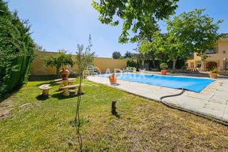 Casa a Calle acacia. Casa en venta en el campillo , jaén