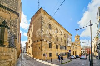 Edifici a Calle trinidad 4. Edificio en venta en centro úbeda, jaén