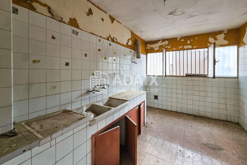 Foto 4e156594-d0d3-41d3-9b6f-707ac5ad2ddd. Edifici a calle trinidad 4 a Úbeda