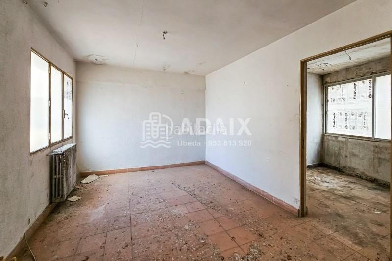 Foto 52e5c0f9-23ce-4eb4-9947-b77ce6d1dba0. Edifici a calle trinidad 4 a Úbeda