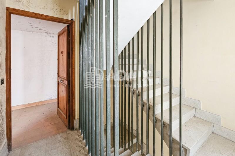 Foto fac3d856-4ff3-4ece-a33f-323cfd0a93a6. Edifici a calle trinidad 4 a Úbeda