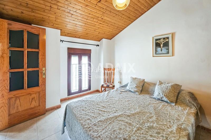 Foto 32b617c0-836c-40f2-8597-5328d38b1c66. Maison dans plaza santa clara dans Úbeda