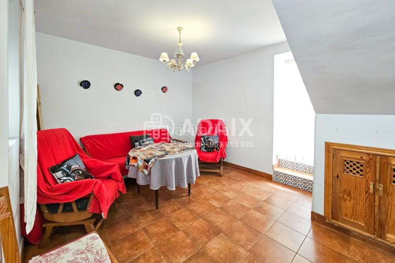 Foto 70438de2-505a-48bf-988b-c6dec658e924. Maison dans plaza santa clara dans Úbeda