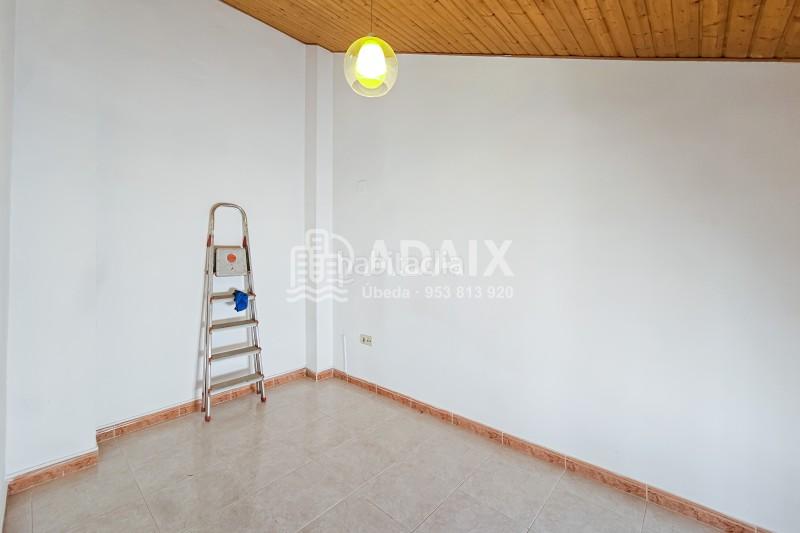 Foto c11fbb77-a49d-4742-b9e6-66d6b017ddd9. Maison dans plaza santa clara dans Úbeda