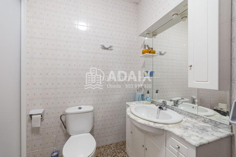 Foto 0af7e122-61f7-4e7f-afdc-354af2983ef9. Pis a calle virgen de guadalupe s/n a Úbeda