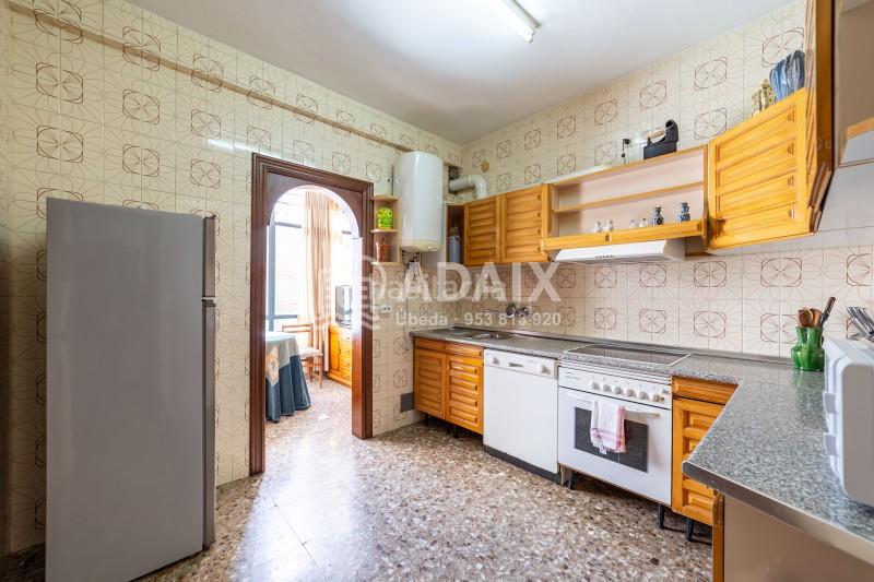 Foto 4fe64a7d-d30e-44ea-8f54-f43efb1d7348. Pis a calle virgen de guadalupe s/n a Úbeda