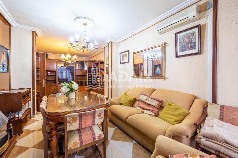 Foto 3001778c-dec8-49a9-96c6-ae7ebf86d4d4. Dúplex en avenida libertad s/n dúplex en venta en , jaén en Úbeda