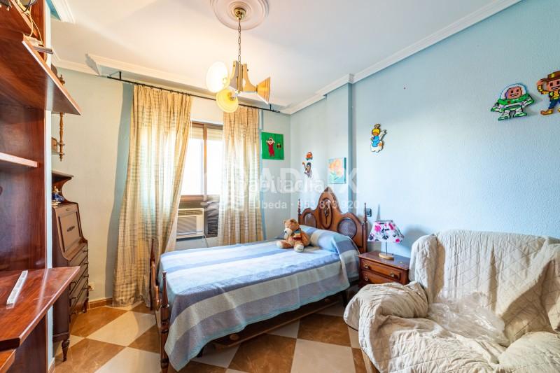 Foto 5d8b2e42-4373-43bd-8c10-f2440943cdc2. Dúplex en avenida libertad s/n dúplex en venta en , jaén en Úbeda