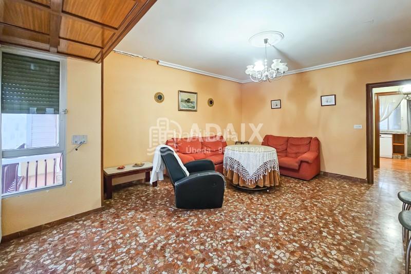 Foto 3d052a5b-b6e1-4f0b-a3f9-57144f8bb1e1. Piso en calle esparteros s/n piso en venta en canteras av. libertad , jaén en Úbeda
