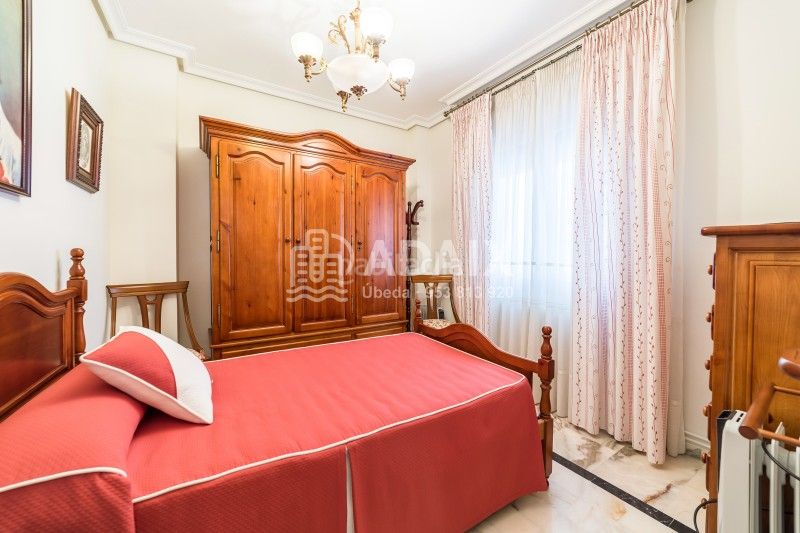 Foto c7e9fdd0-a4ea-4b9d-9331-31f0c7ee5604. Pis a calle torrenueva s/n a Úbeda