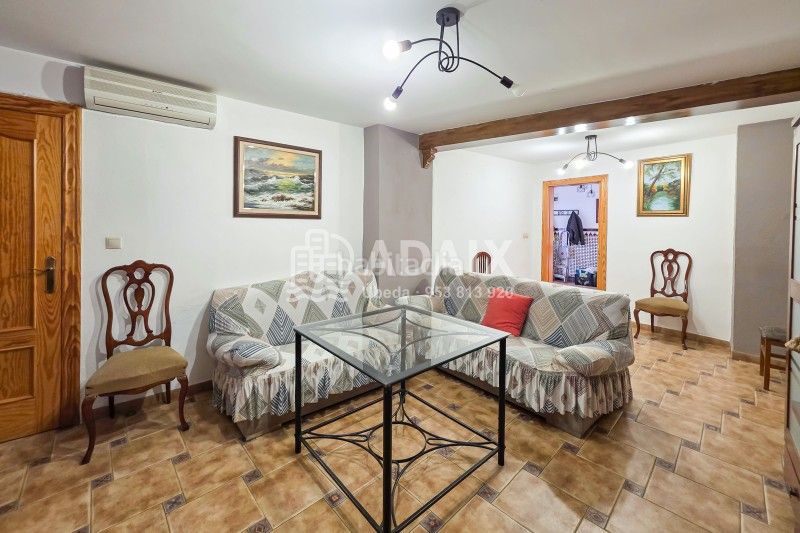 Foto 721b2be7-b49f-4f53-8487-c576dfd494ec. Casa a calle san nicolás s/n a Úbeda