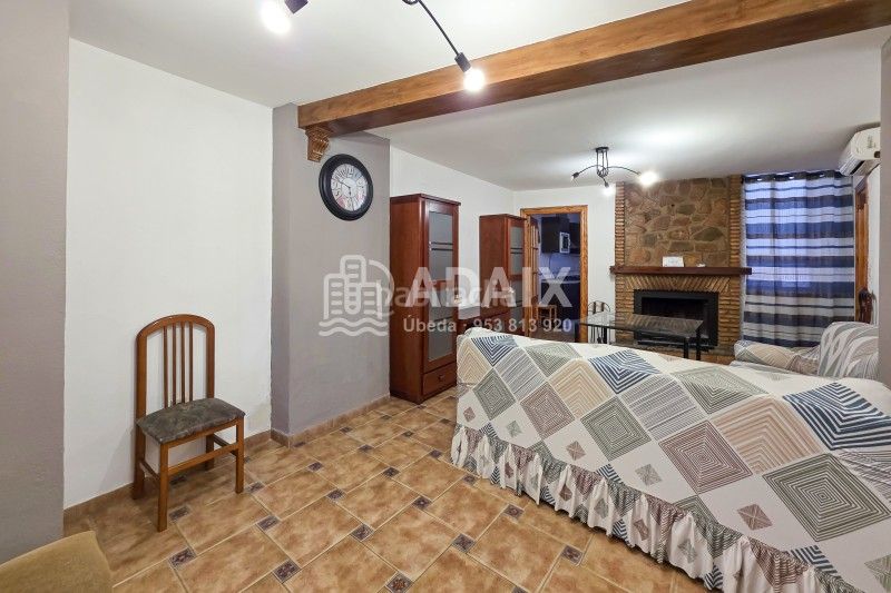 Foto 7966116a-f8d3-4aa4-aafa-8a3007c60bd9. Casa a calle san nicolás s/n a Úbeda