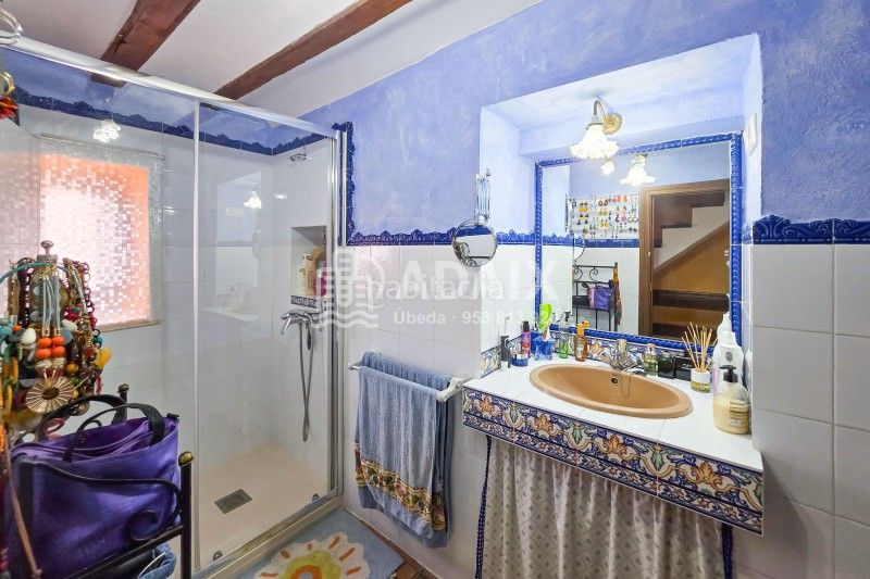 Foto 7d2ef353-6962-4f39-b941-cadcf2218bca. Casa a calle cava s/n a Úbeda