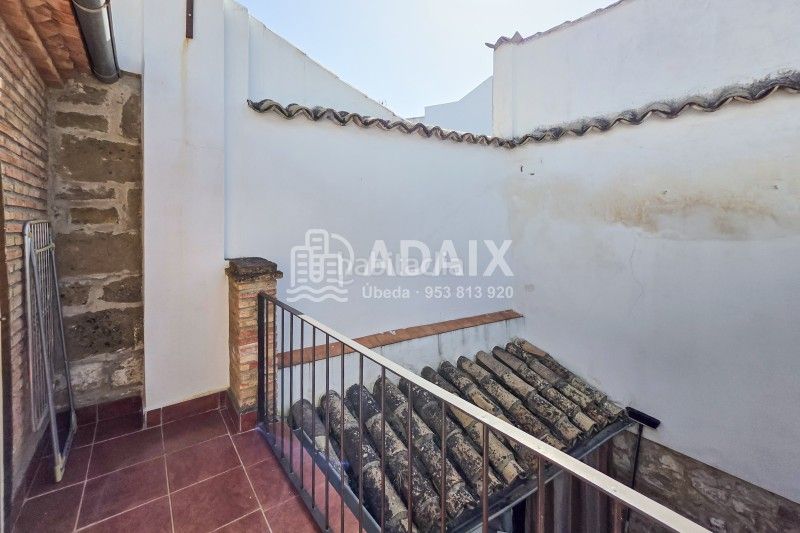 Foto d7e81ff8-9c78-4ae9-b3ca-f88f31434afb. Casa a calle cava s/n a Úbeda