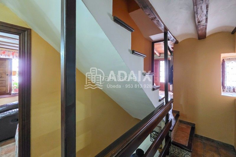 Foto f7fed913-3a78-42e7-8952-8b46eba62e14. Casa a calle cava s/n a Úbeda