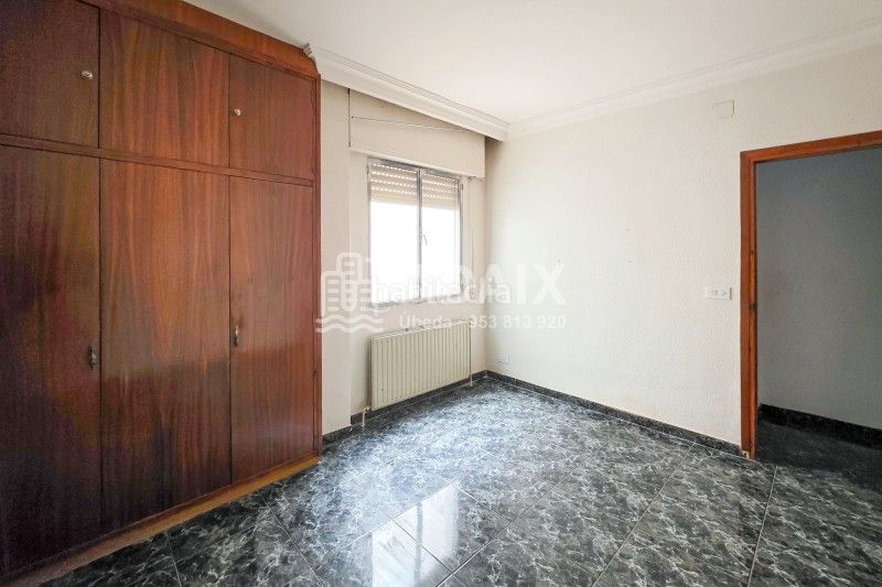 Foto 4418b2b5-4efd-4611-b636-87c9bc6abbb2. Flat in calle explanada s/n in Úbeda
