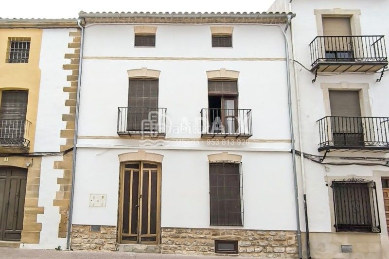 Foto 3a697859-779a-4cad-9e3e-7c72e574eae8. Casa a calle san jose a Sabiote