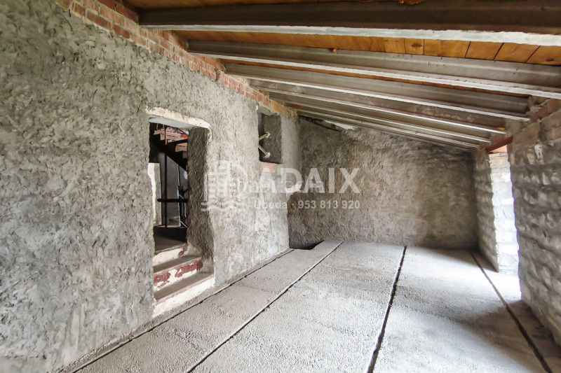 Foto bb172a09-f876-469a-9910-297524ac7922. Casa a calle san jose a Sabiote