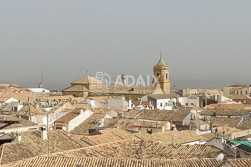 Foto f6999c26-e68c-4986-9429-754c99b675b5. Rent flat with heating in Úbeda