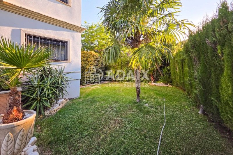 Foto c9fa4d68-6d5d-4c34-9d99-d9a09e7eeac7. Casa amb calefacció aparcament piscina a Úbeda
