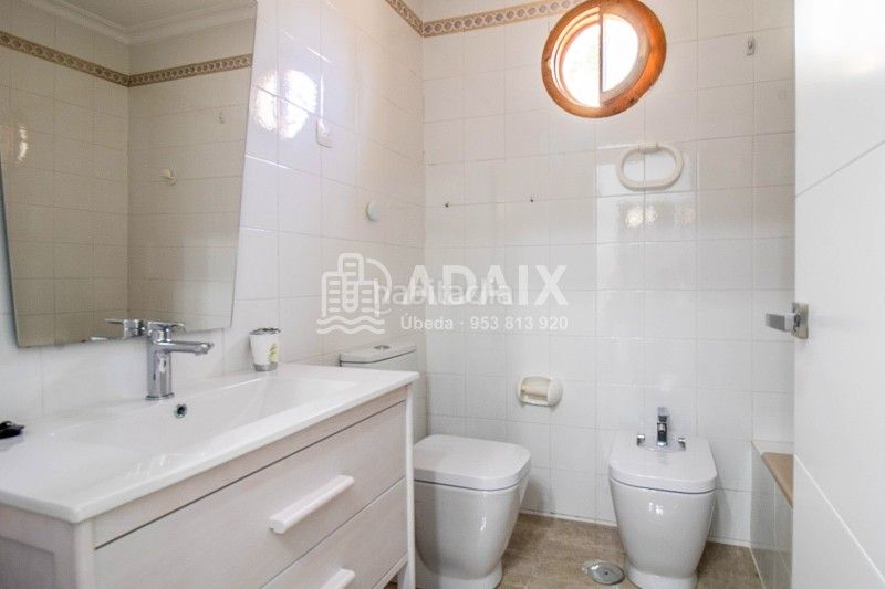 Foto d753bb03-1948-441e-95d9-8e2e234681f4. Masia a n/a a Baeza