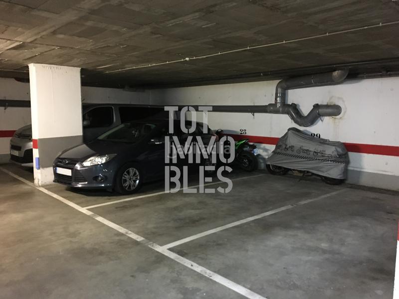 Foto f37d6428-483d-4338-baf7-be6c193b2208. Posto auto in Palau Girona