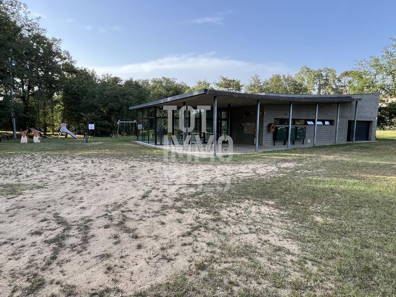 Foto f89d719a-219a-4aad-aae3-83729b3e401f. Terreny residencial a Bescanó