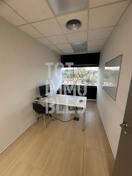 Foto f4475773-c77f-4fd3-8349-6f7869edf708. Rent office space in Domeny Girona