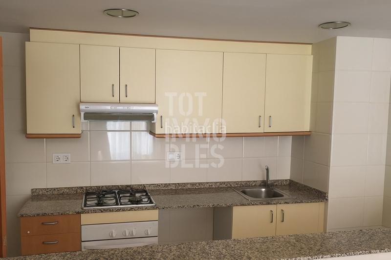 Foto 97838902-f7c8-4e0b-9dd3-041cc23262b0. Appartamento con riscaldamento parcheggio in Palau Girona