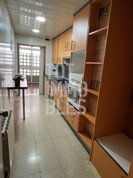 Foto c2bec7d3-fe87-4a2d-991d-5cdec028efcc. Pis amb calefacció a Santa Eugenia Girona