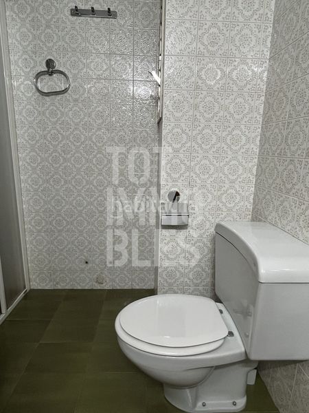 Foto f0aa980a-d952-409b-90e6-47da300ac573. Piso en Eixample Nord Girona