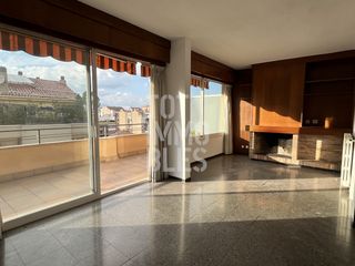 Miete Dachwohnung in Eixample Nord