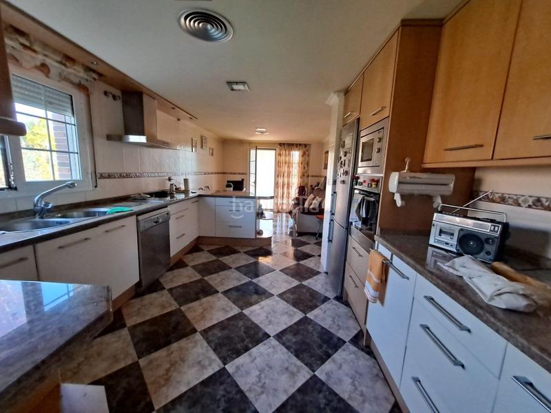 Foto 629b095f-0982-479f-86b3-63be1aa563ab. Chalet with heating parking pool in Almoster