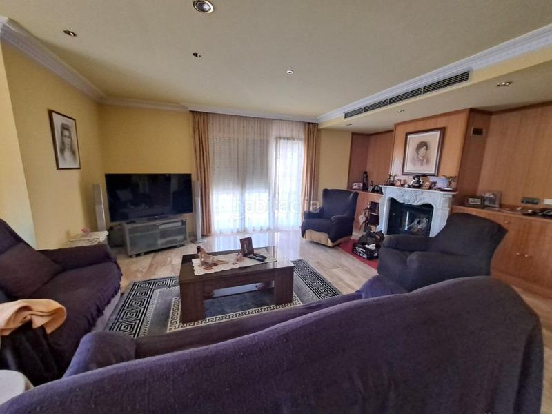 Foto f6af589b-5834-4ae1-a168-38da5a31b736. Chalet with heating parking pool in Almoster