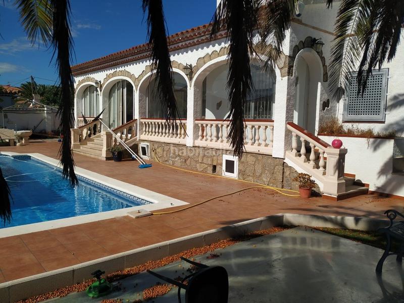 Foto 19946832-82ce-4323-88af-20e1f945e509. Chalet avec parking piscine dans Centre Miami Platja