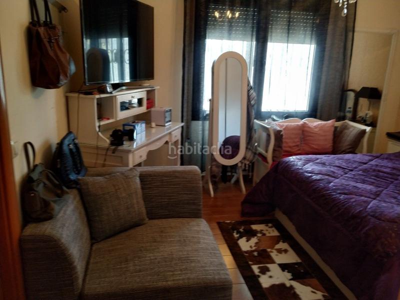 Foto b9cfe8ff-903a-466b-86f7-4cc59e4abde9. Chalet avec parking piscine dans Centre Miami Platja