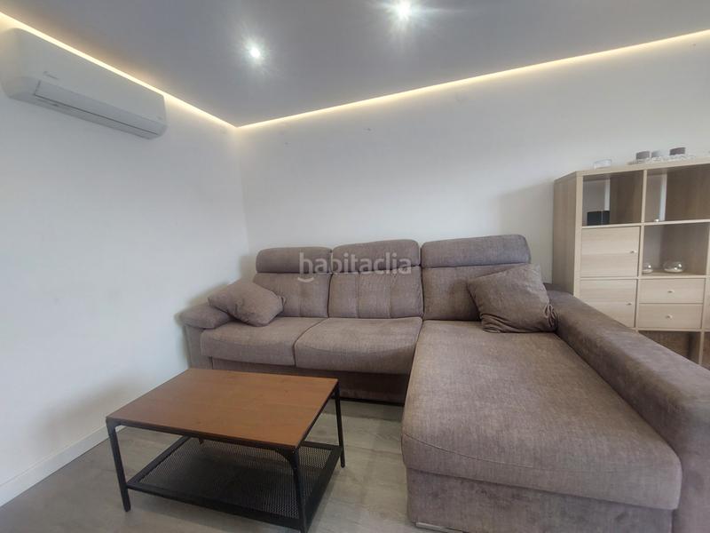Foto 79c9b1b0-21e7-47e3-b8e2-9a6d1e43bdba. Estudio en La Pineda Vila-seca