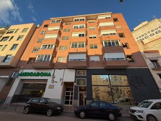 Pis  Avinguda de la llibertat. Piso en venta en vinaros buena zona oportunidad