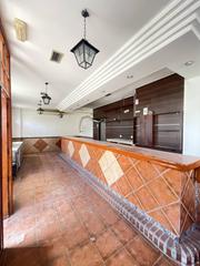 Local Comercial en Calle de rafael alberti 3. Abre aqu tu negocio
