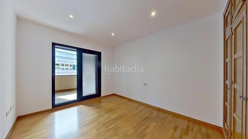 Foto b369f3f2-ed13-4d05-8bad-7cbca294388d. Appartamento in calle párroco martín sierra 1 in Motril ciudad Motril